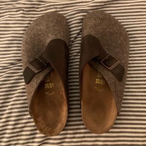 Birkenstock Shoes - Birkenstock wool clogs. 39 Birkenstock Shoes - Birkenstock wool clogs. 39